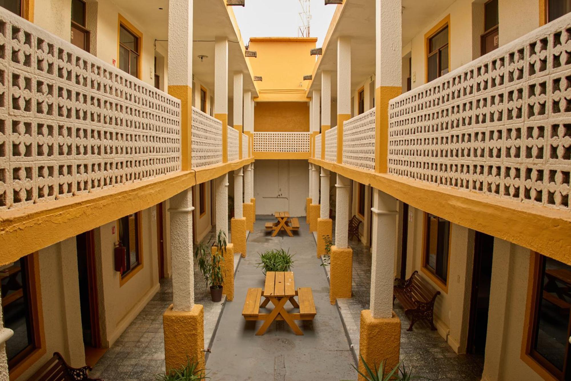 Hotel San Lorenzo Barra de Navidad Ngoại thất bức ảnh