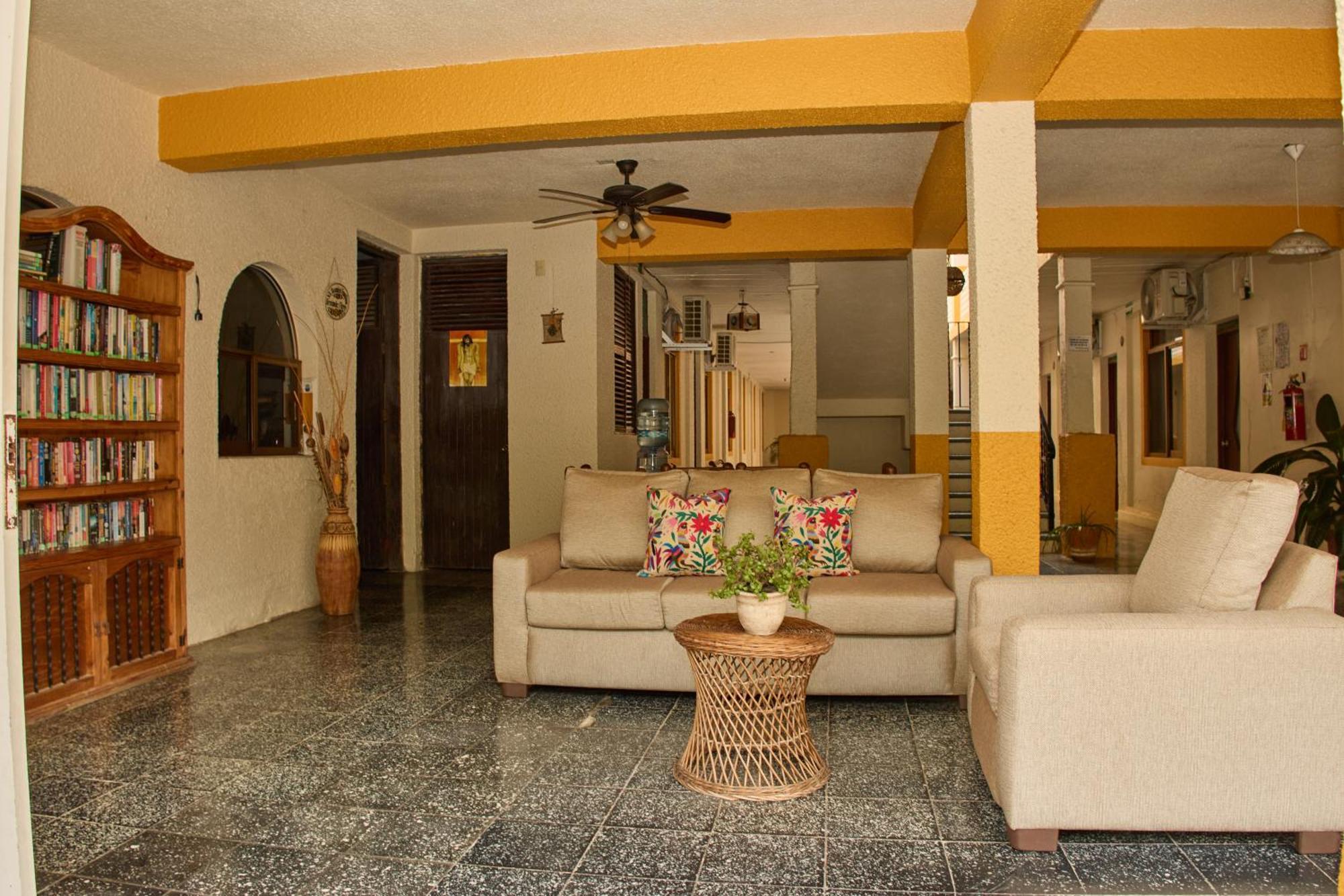 Hotel San Lorenzo Barra de Navidad Ngoại thất bức ảnh