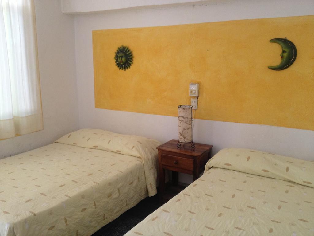 Hotel San Lorenzo Barra de Navidad Phòng bức ảnh