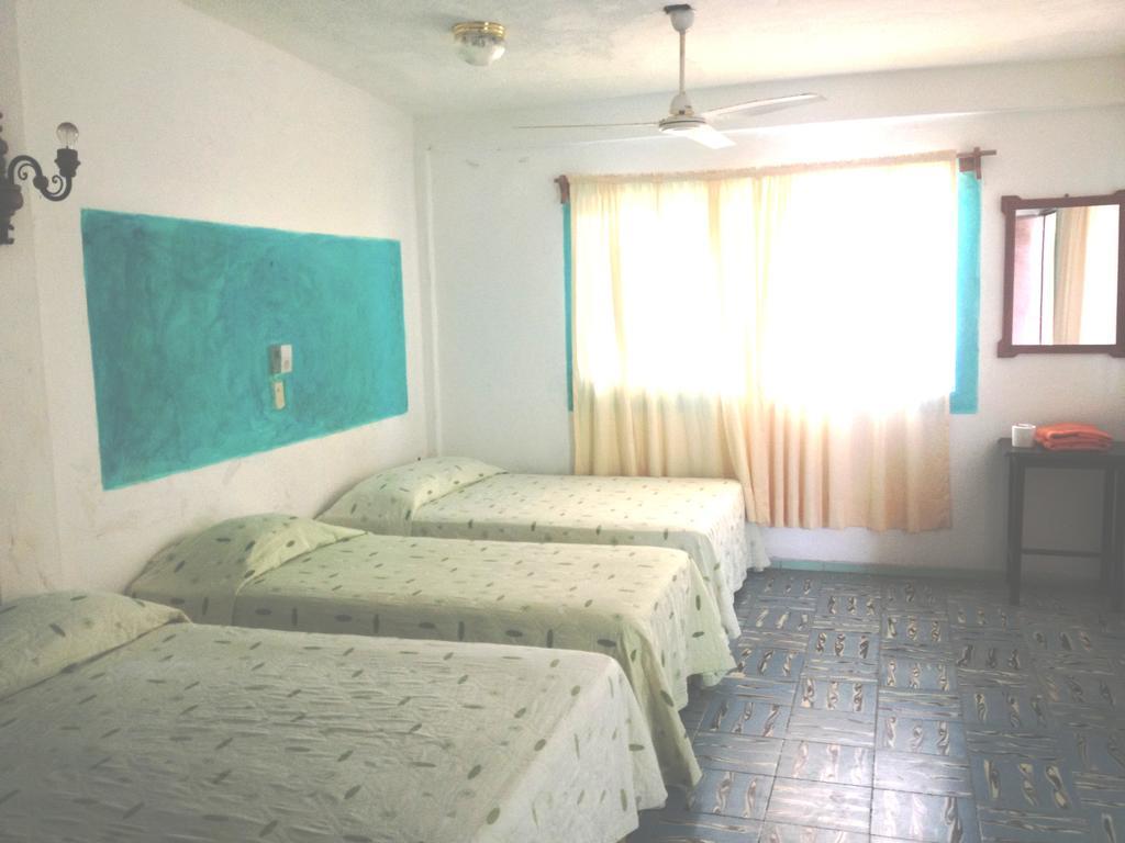 Hotel San Lorenzo Barra de Navidad Phòng bức ảnh