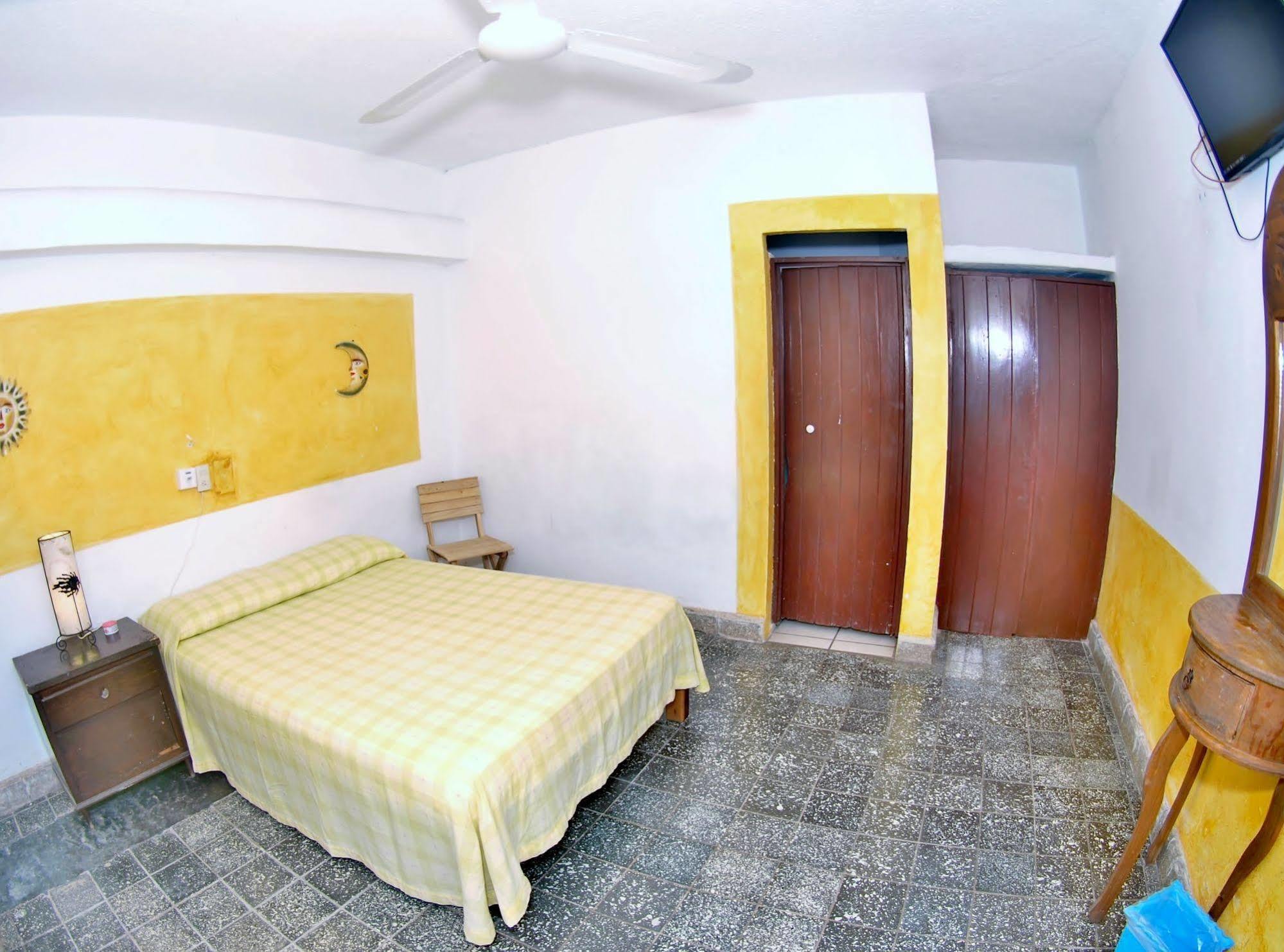 Hotel San Lorenzo Barra de Navidad Ngoại thất bức ảnh