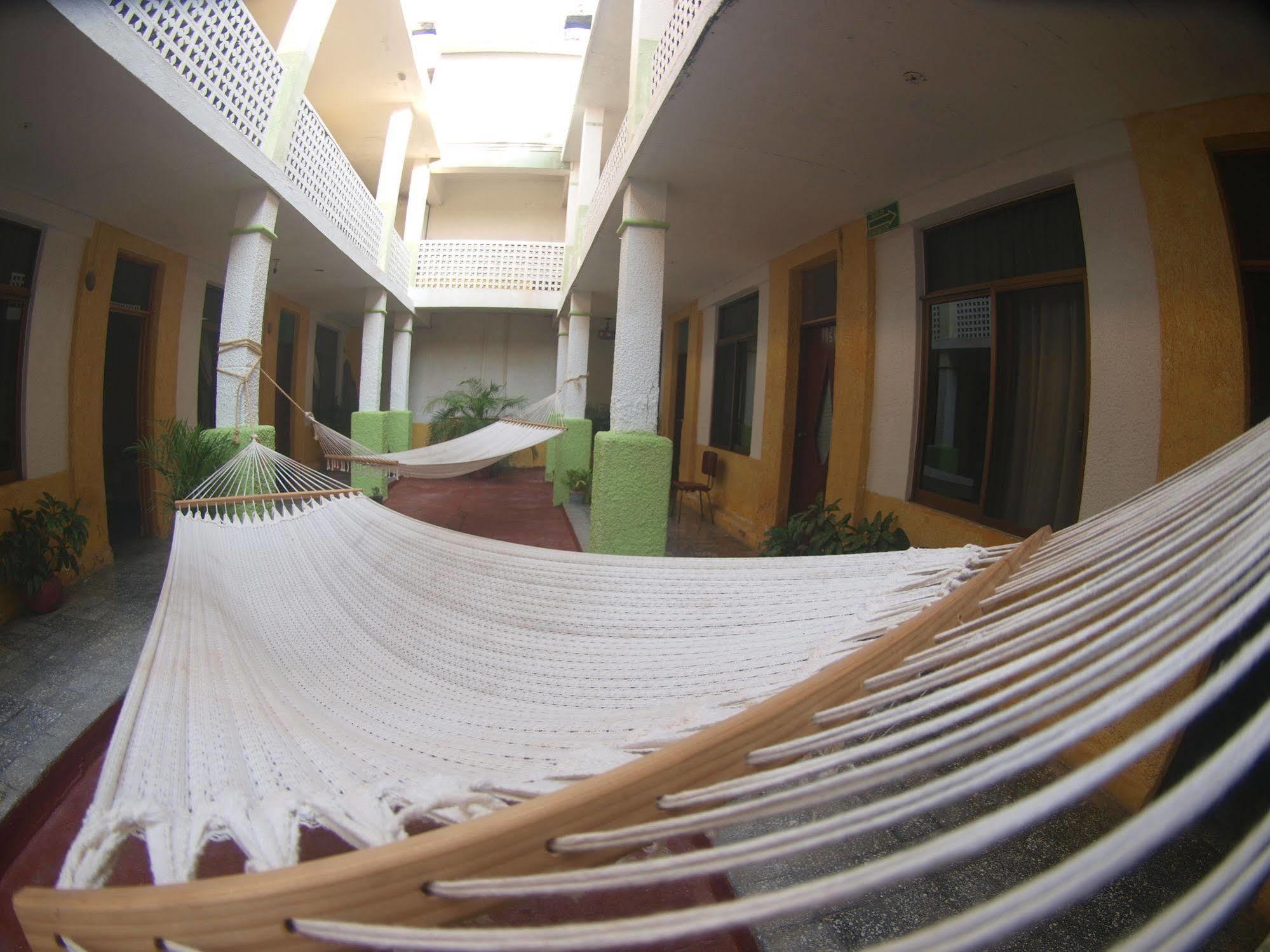 Hotel San Lorenzo Barra de Navidad Ngoại thất bức ảnh